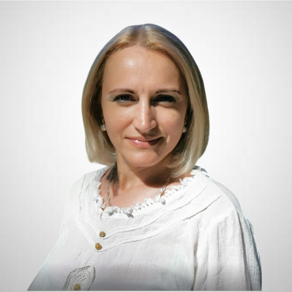 Захарова Юлия